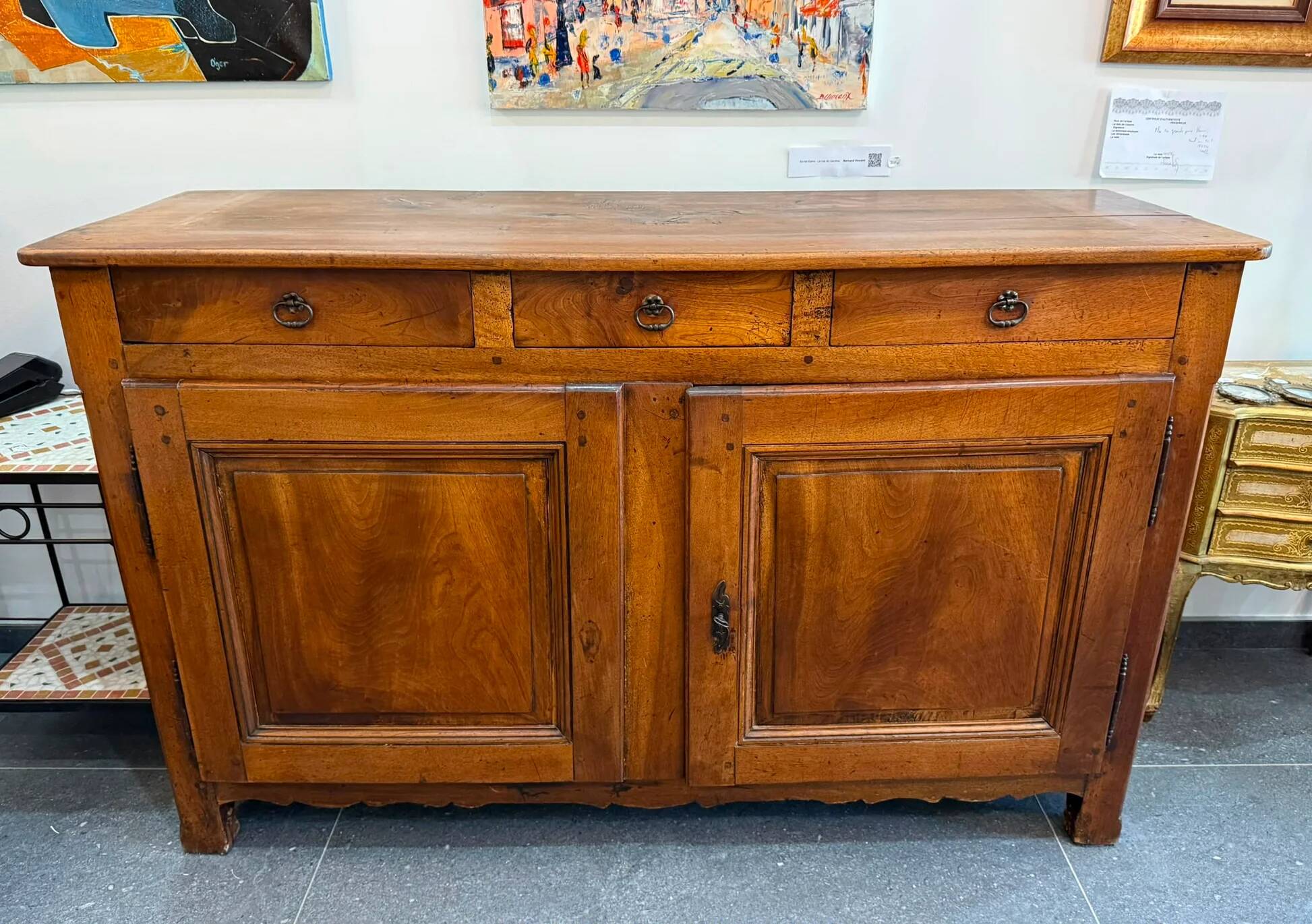 19th-century walnut buffet – 3 drawers