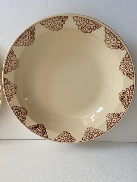 Set of 2 round dishes saint amand