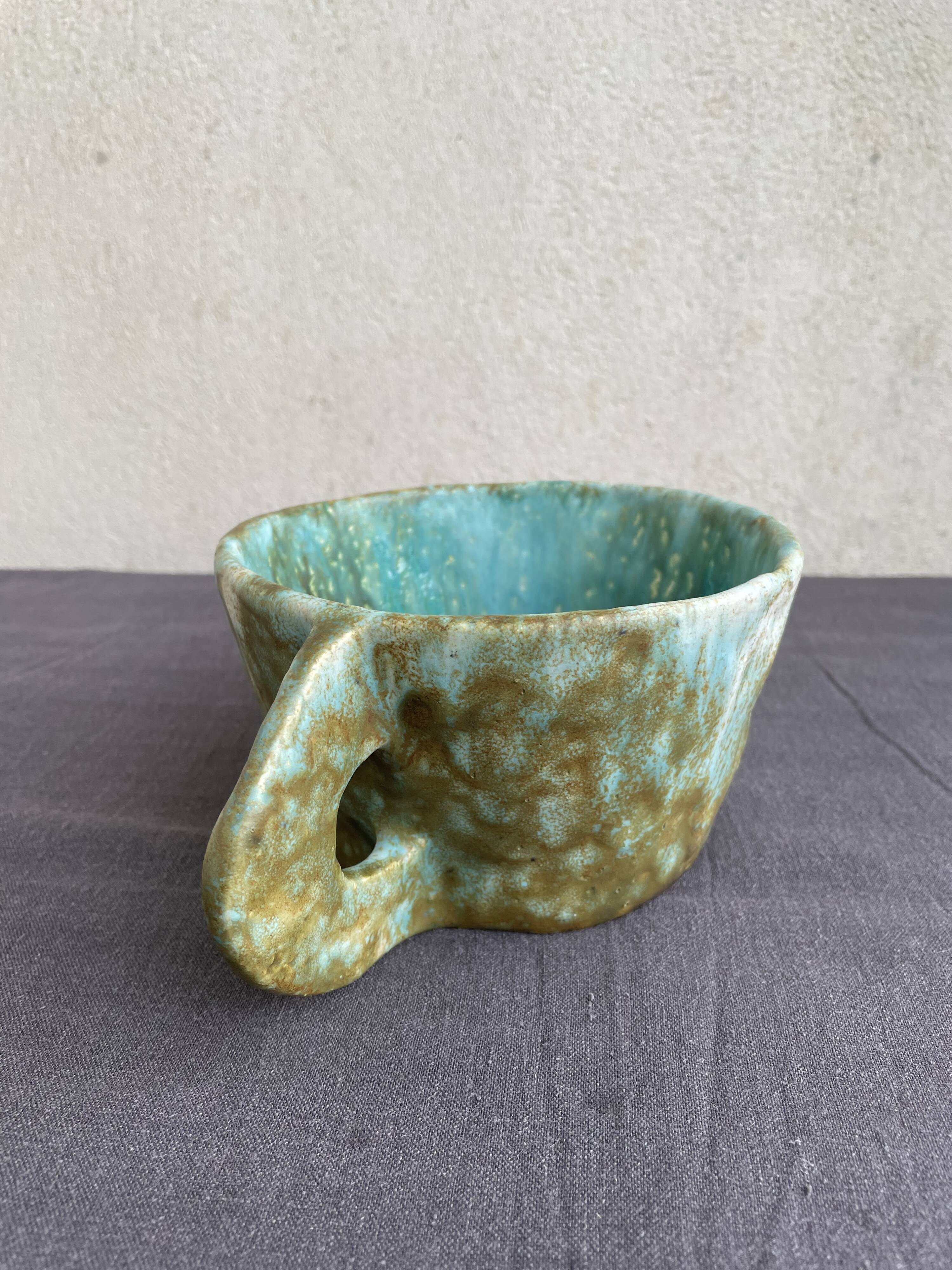 Stoneware bowl with handles, signed handmade ceramic.