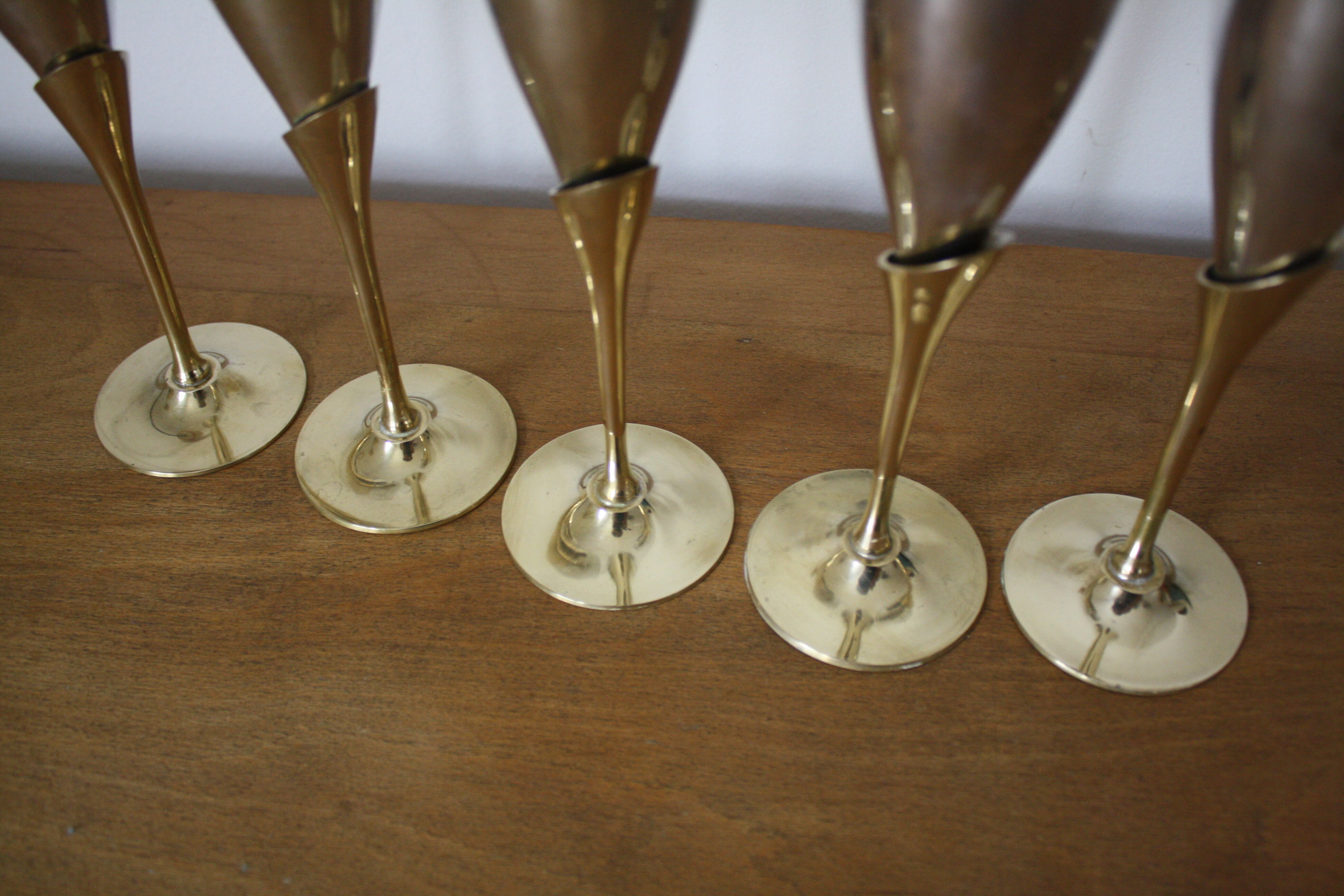 5 metal and brass champagne flutes