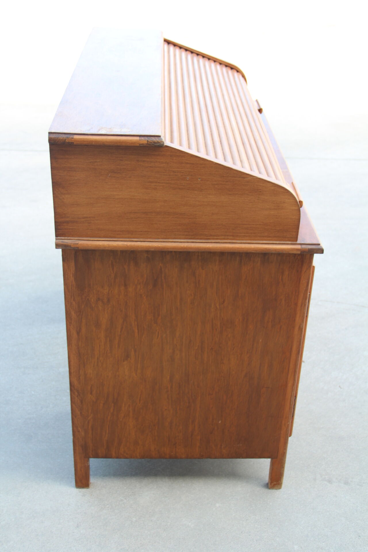 Small art-deco teacher's office