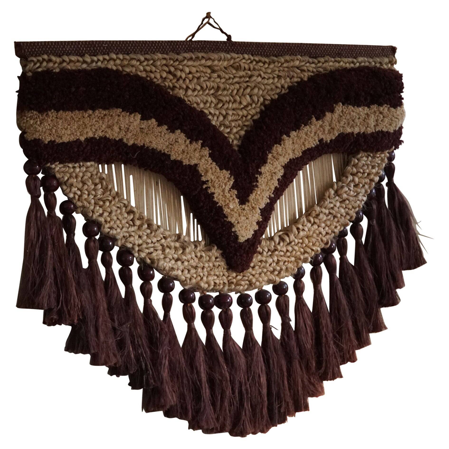 Handmade vintage bohemian jute rug, made in India, late 20th century.