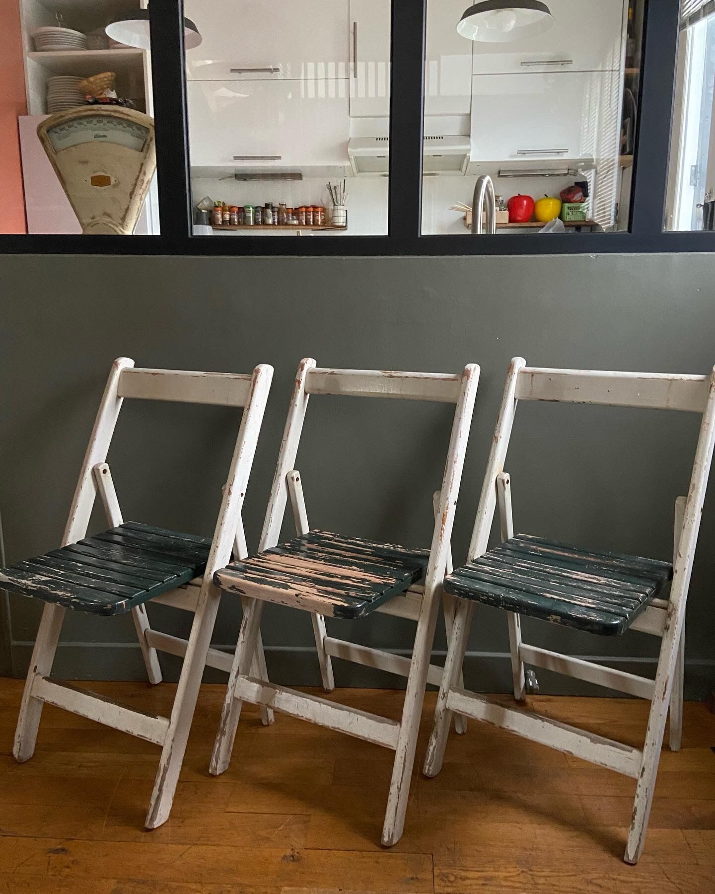 3 folding chairs 1930