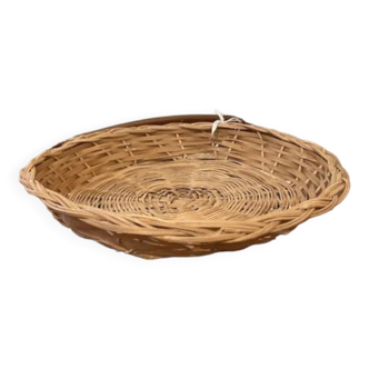Wicker cup