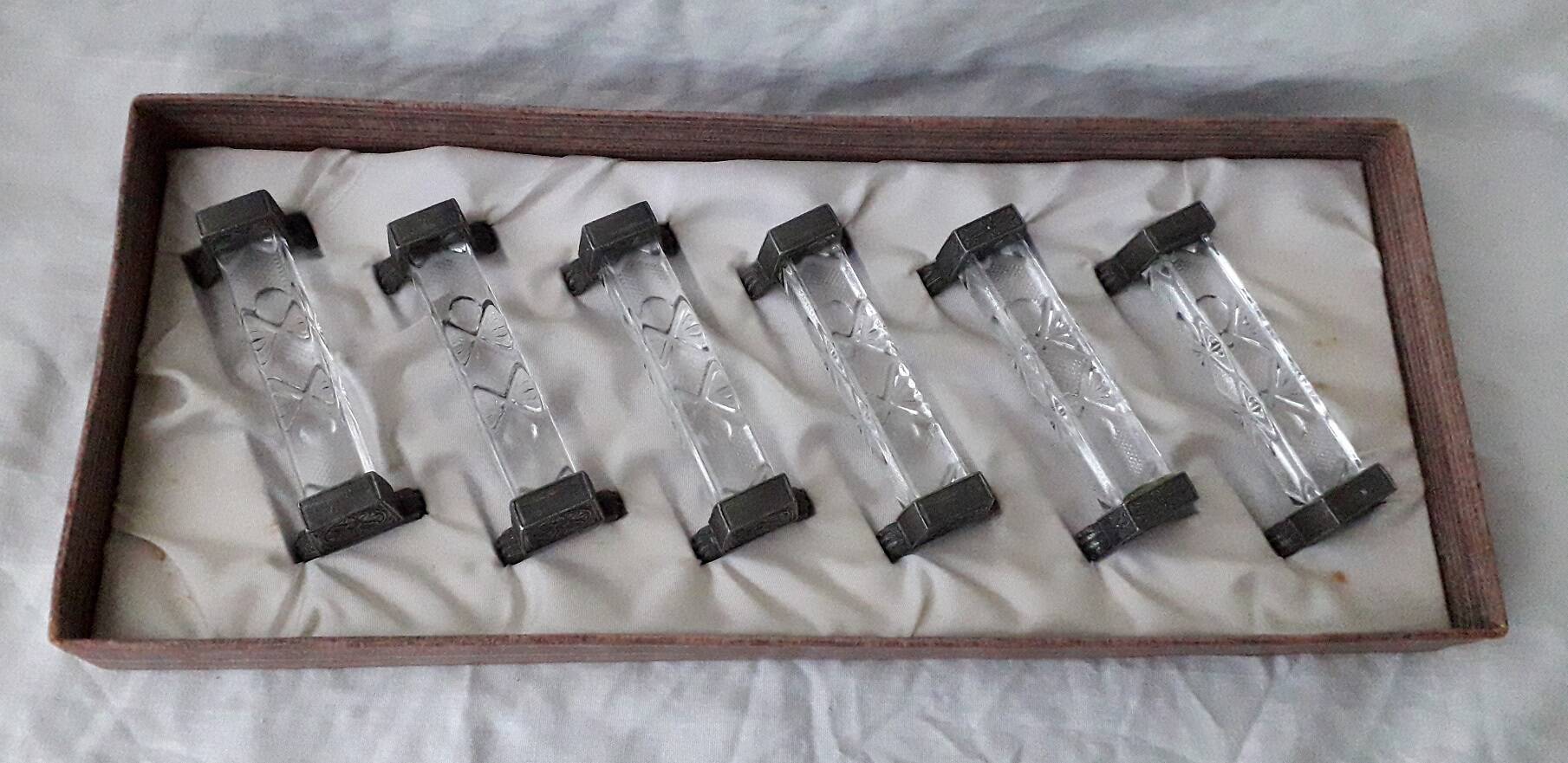 6 porte-couteaux cristal et métal