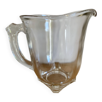 1950s pitcher
