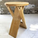 Tabouret Suzy par Adrian Reed en hêtre