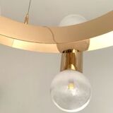 Annular chandelier with gradient white spheres