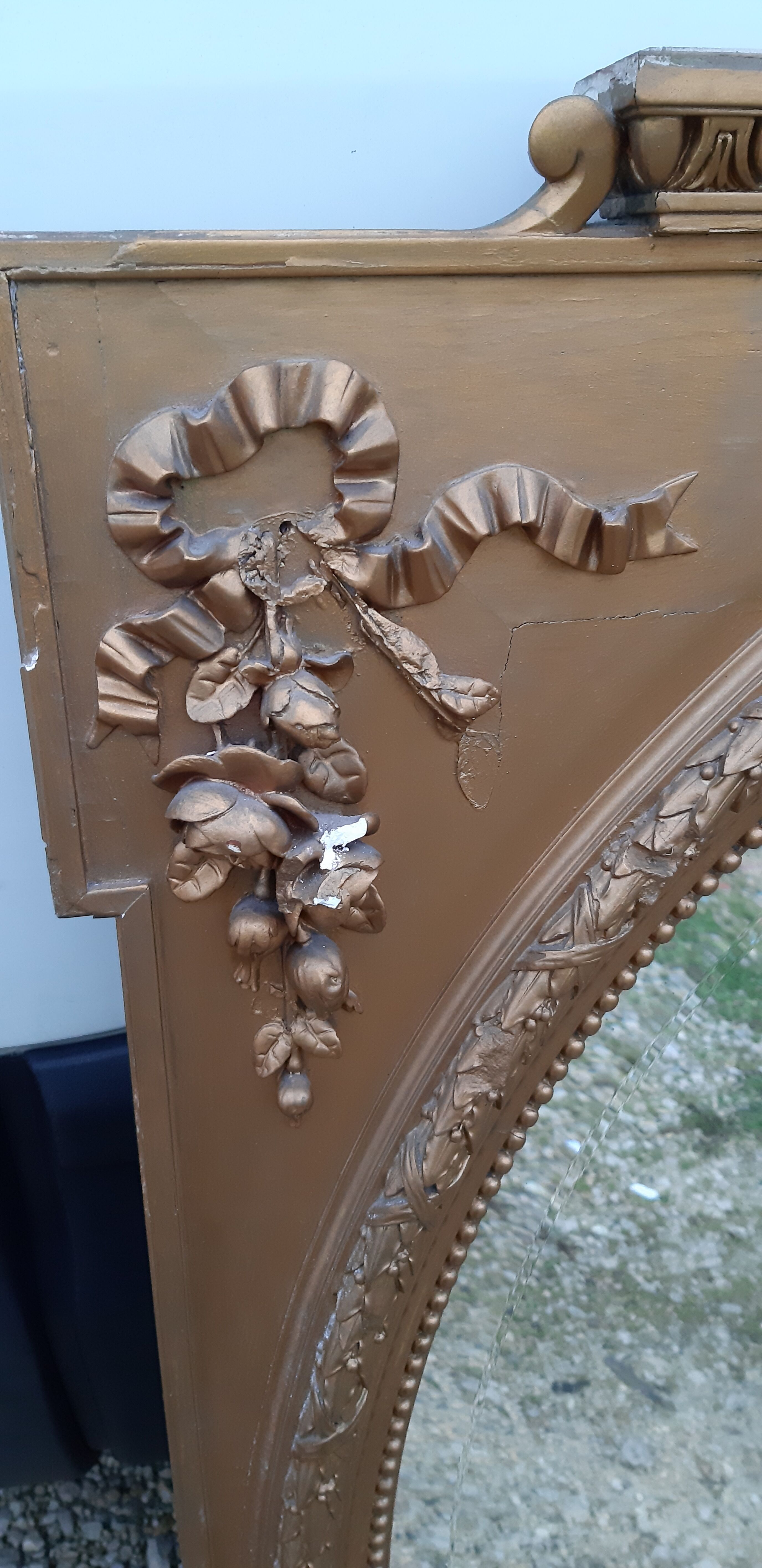 Mirror wood and stuc gilded 19 th