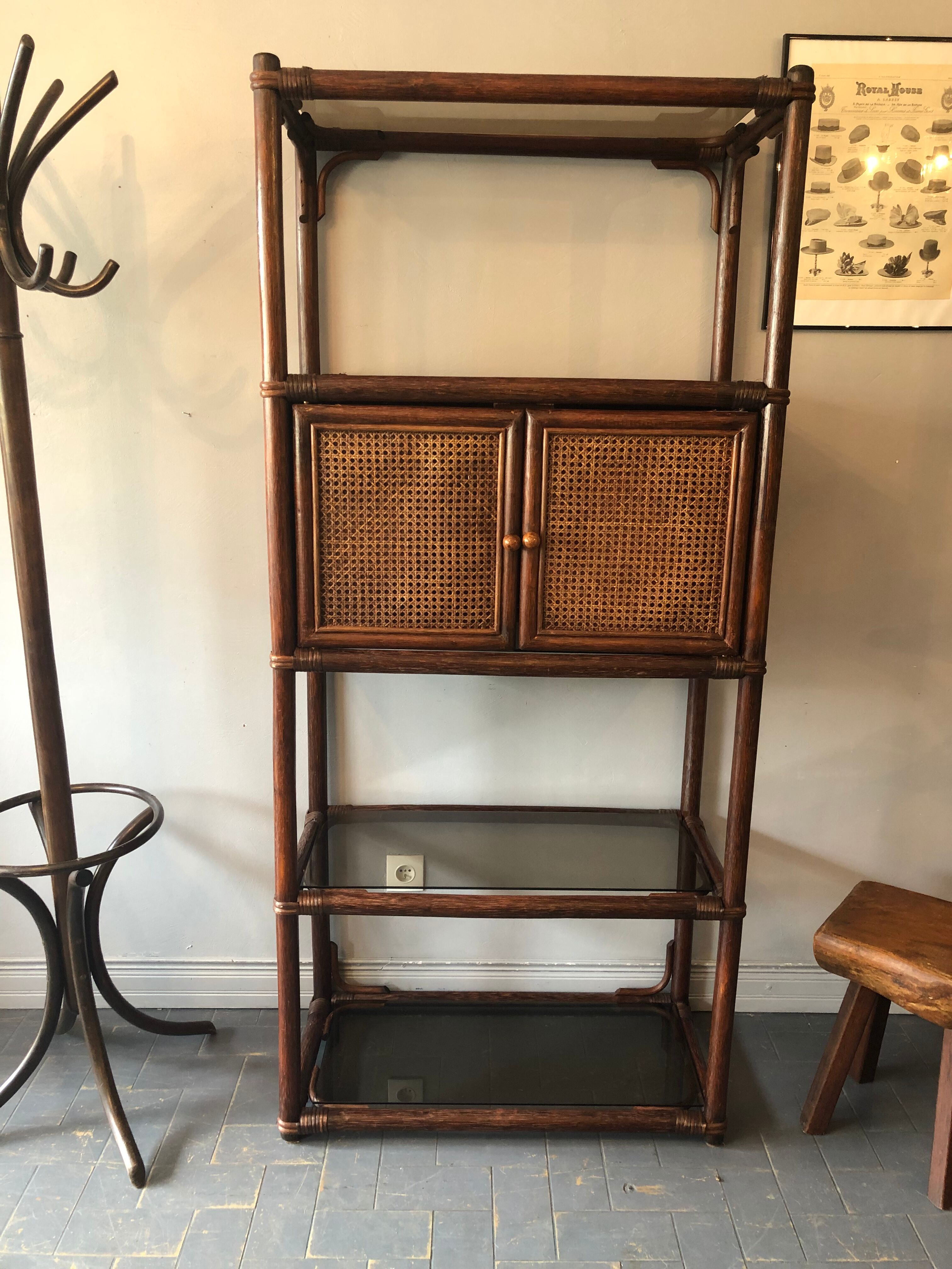 Bamboo and rattan bookcase 70s-80s