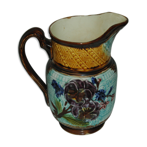Pichet en barbotine art-nouveau