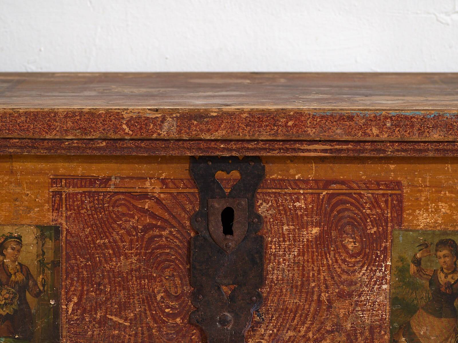 Antique folk art wedding chest (circa 1820)