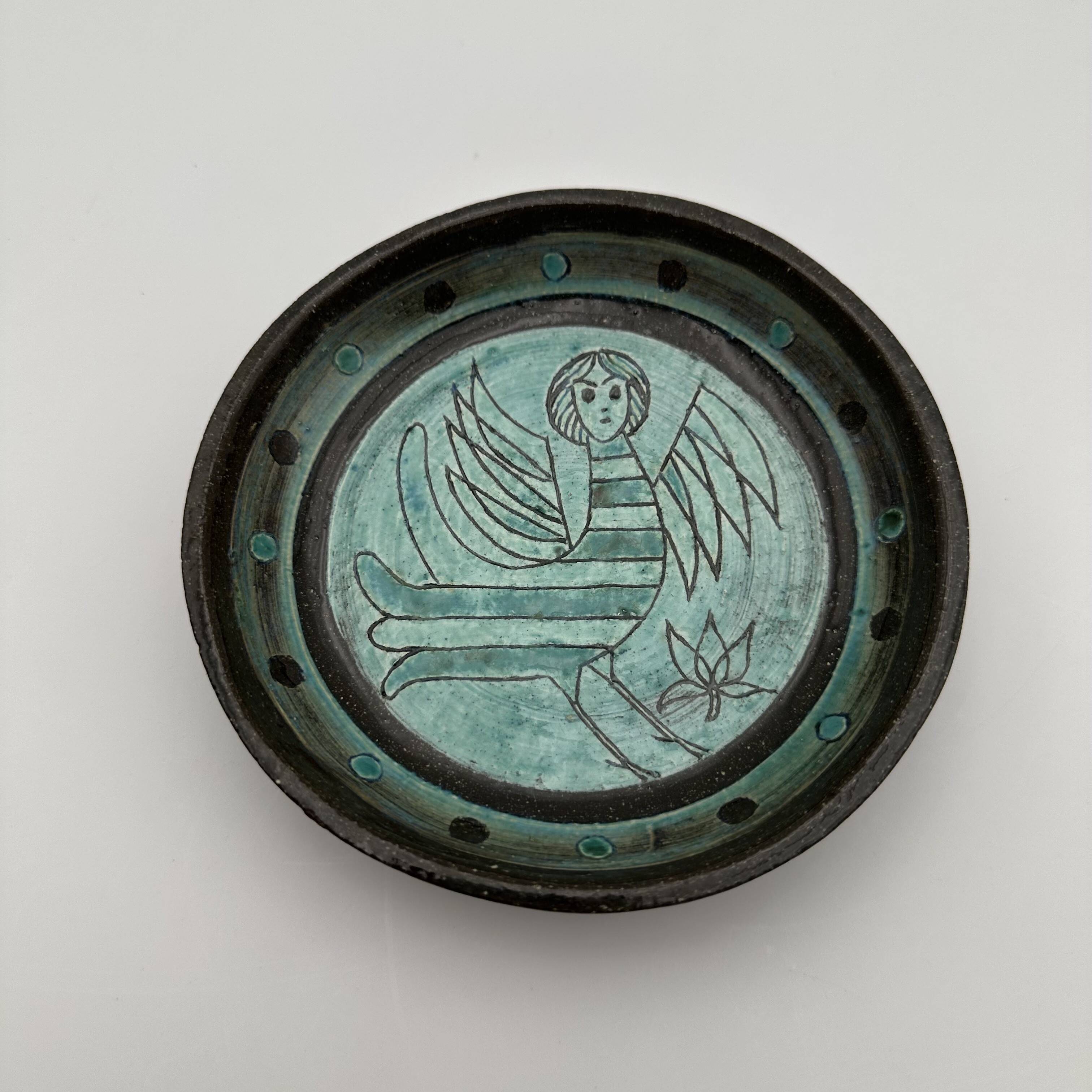 Set of Three Glazed Ceramic Bowls with Mythological Decoration, Pieces