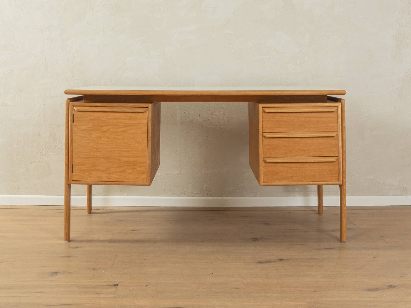 1960s desk, Arne Vodder