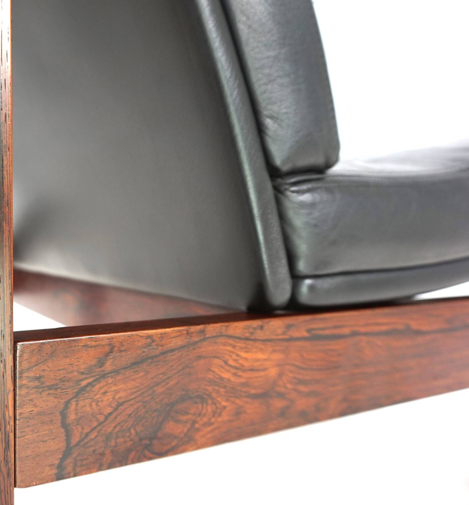 France & Son Set of 3 Modular Leather Armchairs by O. Gjerløv-Knudsen/T. Li