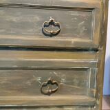 Chest of drawers