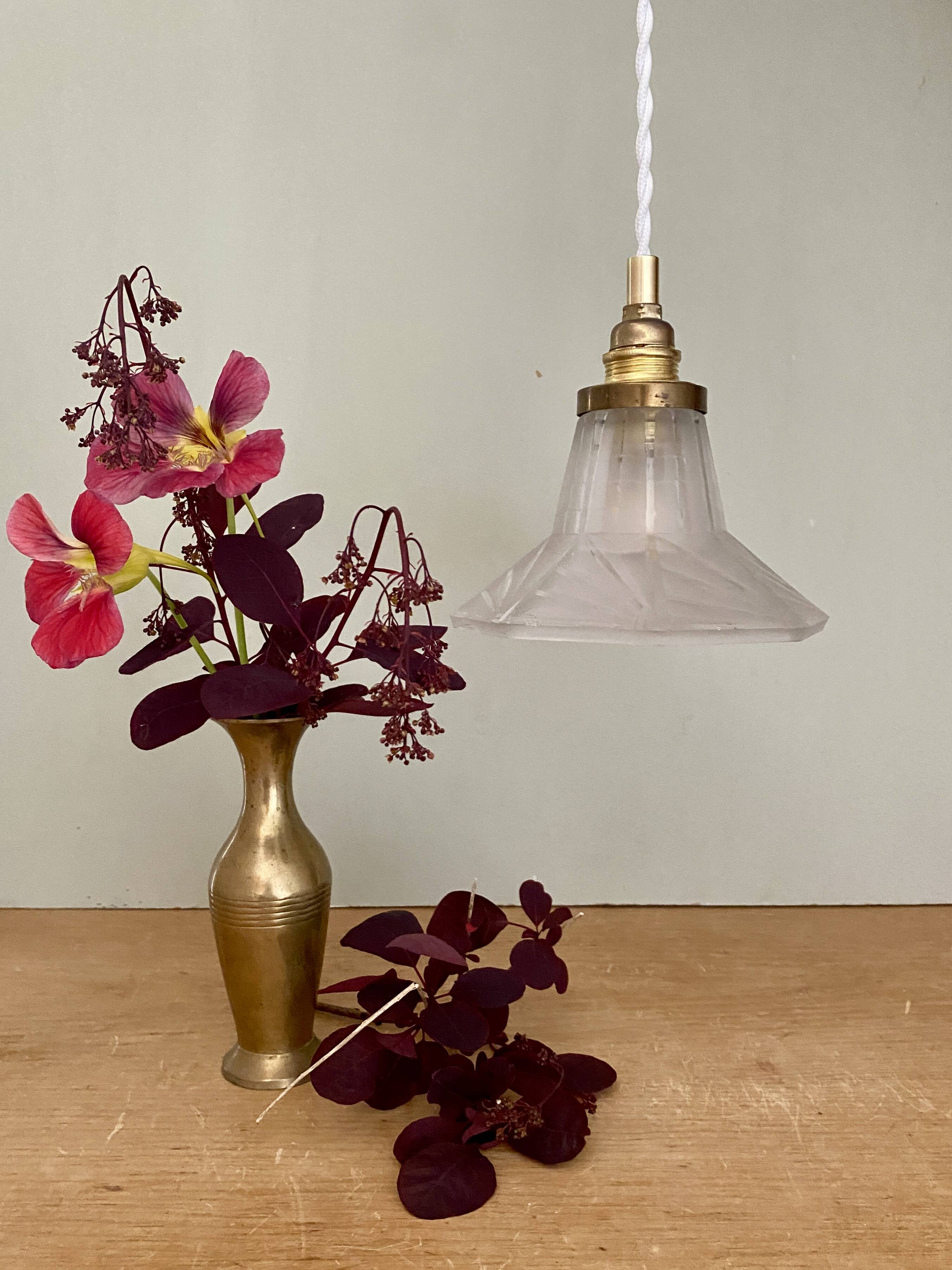 Vintage art deco frosted glass tulip pendant light