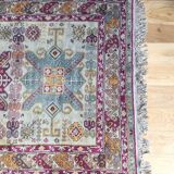 Oriental carpet 161 x 132 cm