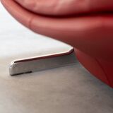 Armchair and pouf in red leather, Vitelli and Ammannati, for Brunati 70/80