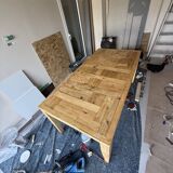 Table en bois massif