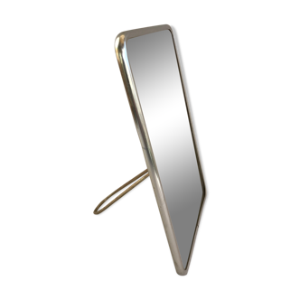 Barber  mirror