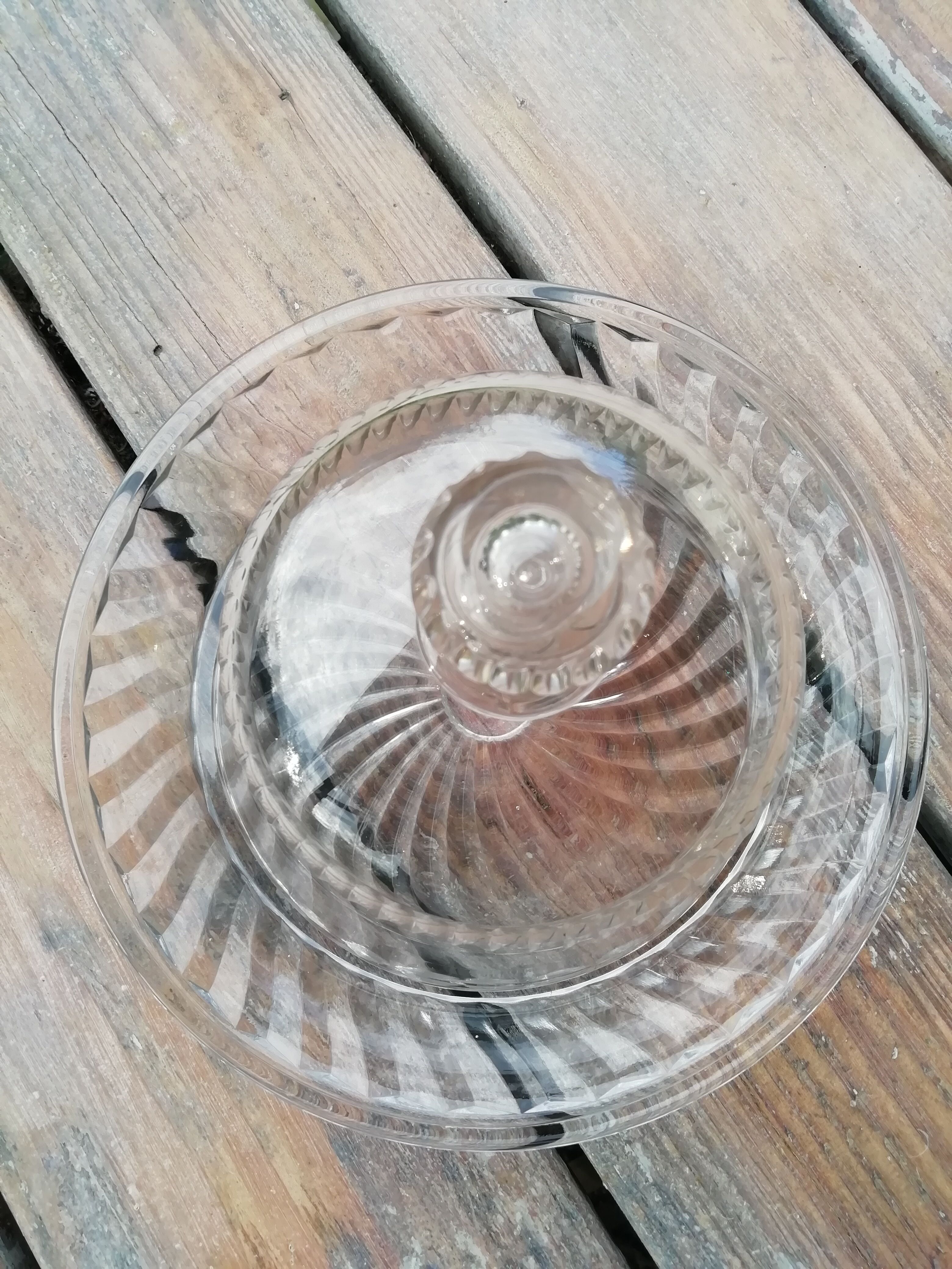 Crystal bell with tray