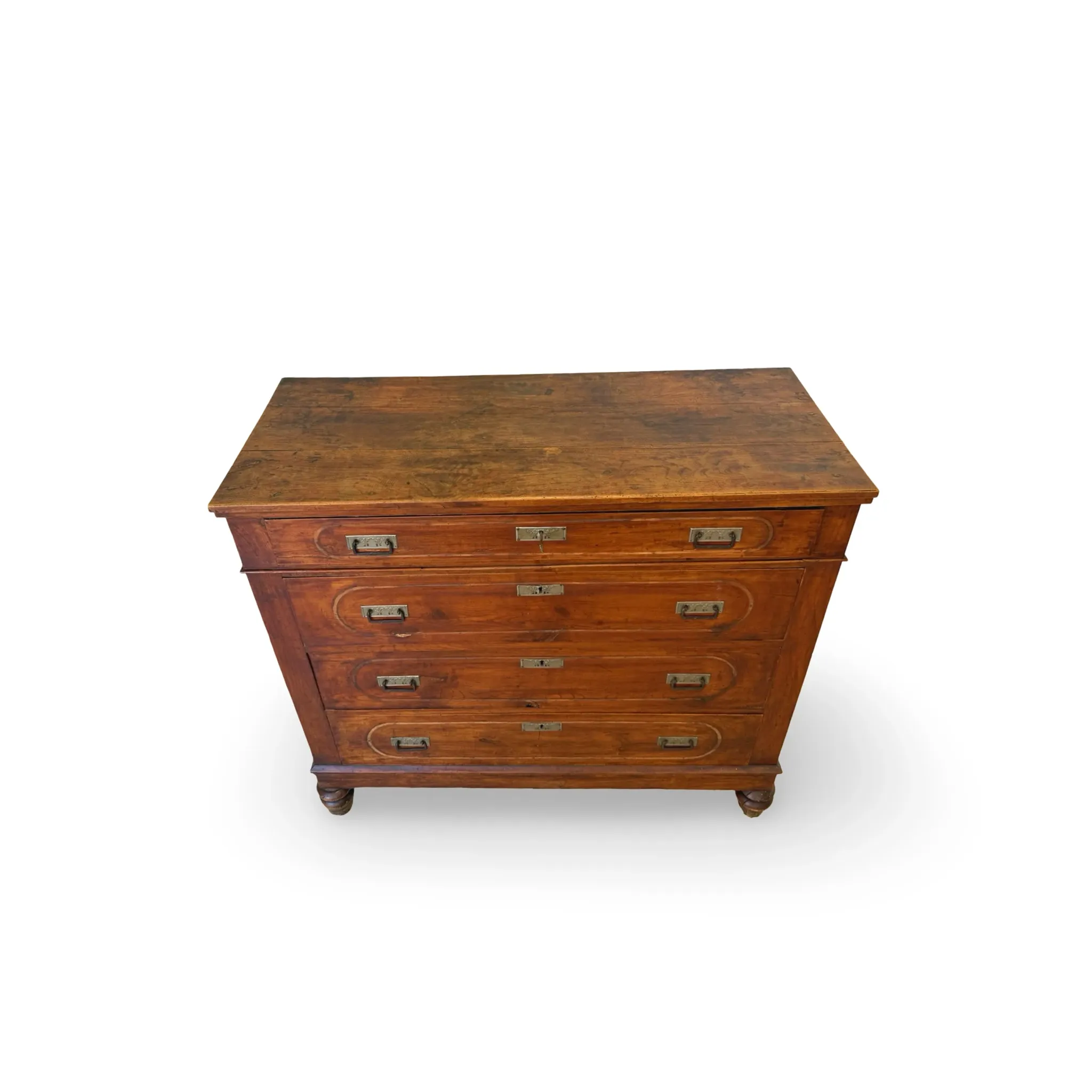 Antique Italian walnut chest of drawers dating to the late 19th centur