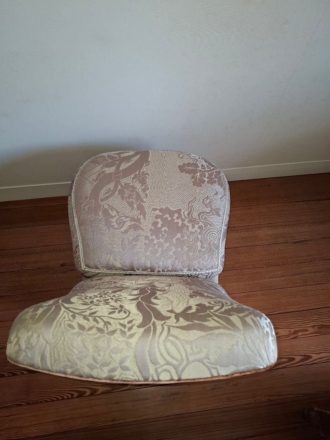 Pair of armchairs