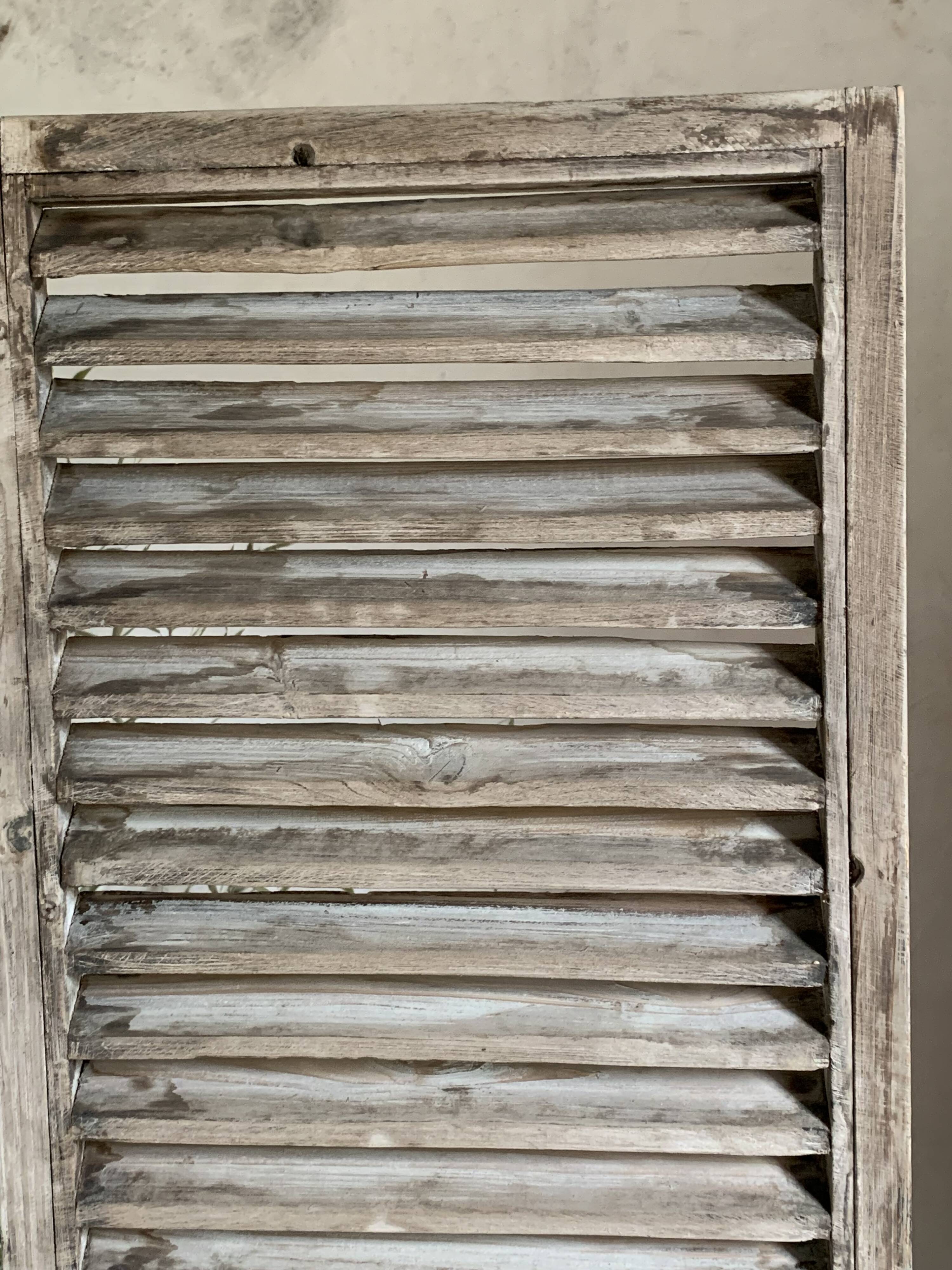 Vintage louvered slat screen