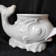 Faience blanche poisson / centre de table /cache pot/ carpe