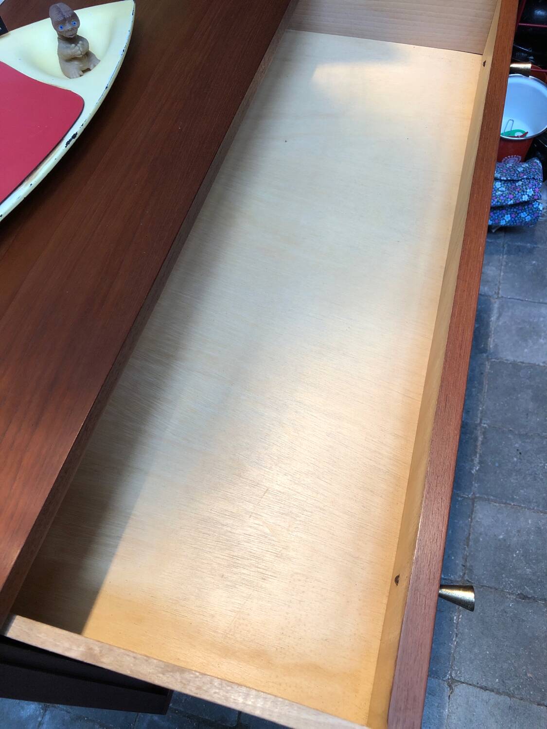 Scandinavian chest of drawers