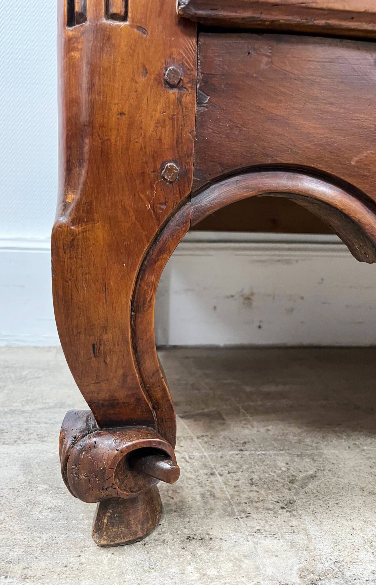 Large Louis XV walnut wardrobe, 19th century
