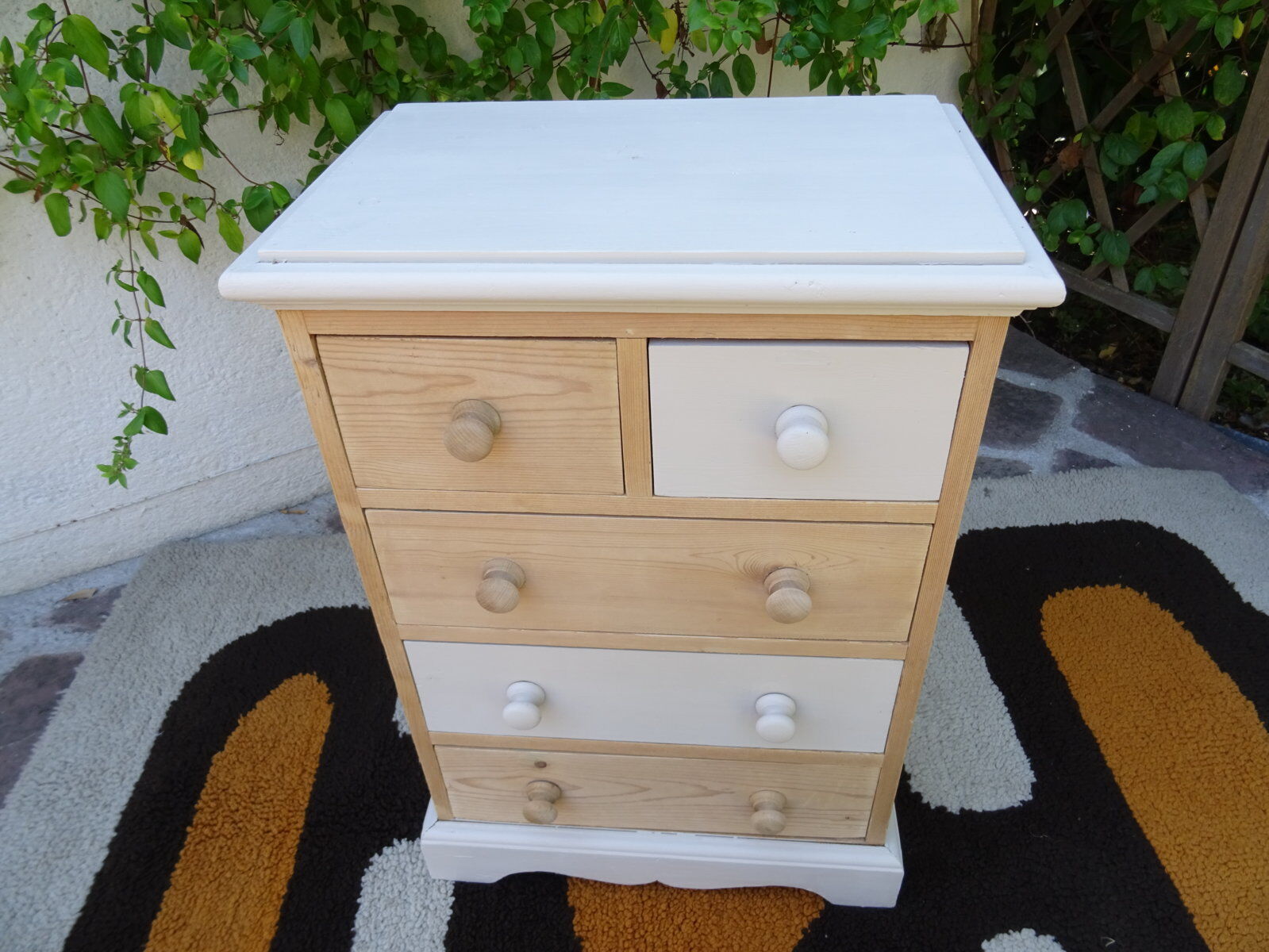 Pine dresser
