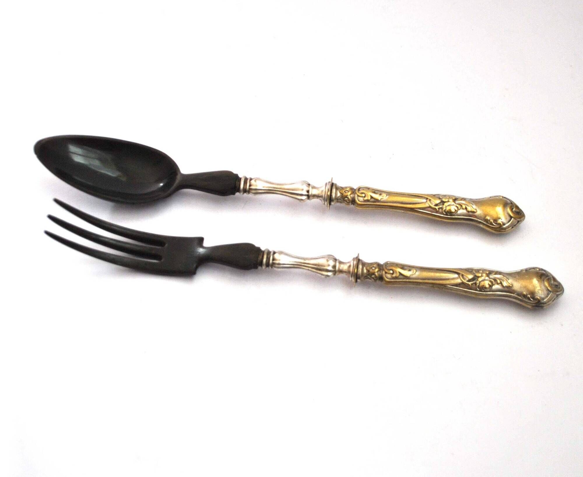 Antique salad server in silver metal and black horn - neoclassical flowered service 19th century.