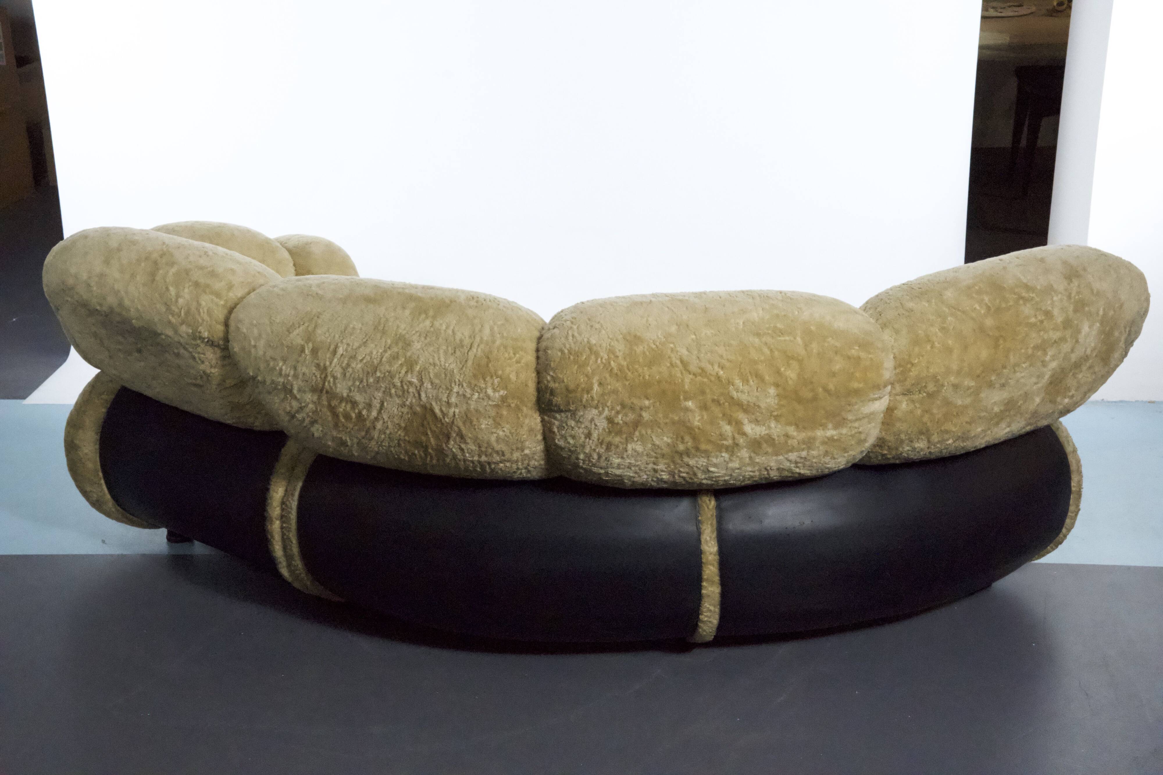 Canapé modulaire Space Age par Adriano Piazzesi, ours en peluche crème et similicuir, Italie des années 1970