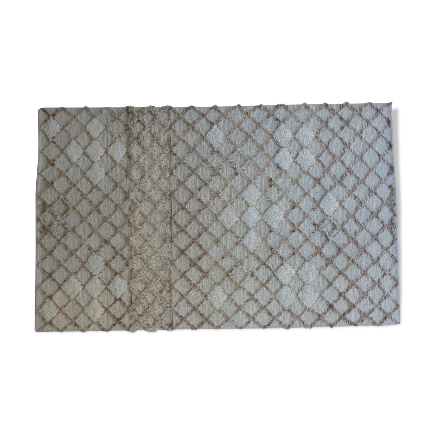 Ivory hand woven and knotted carpets