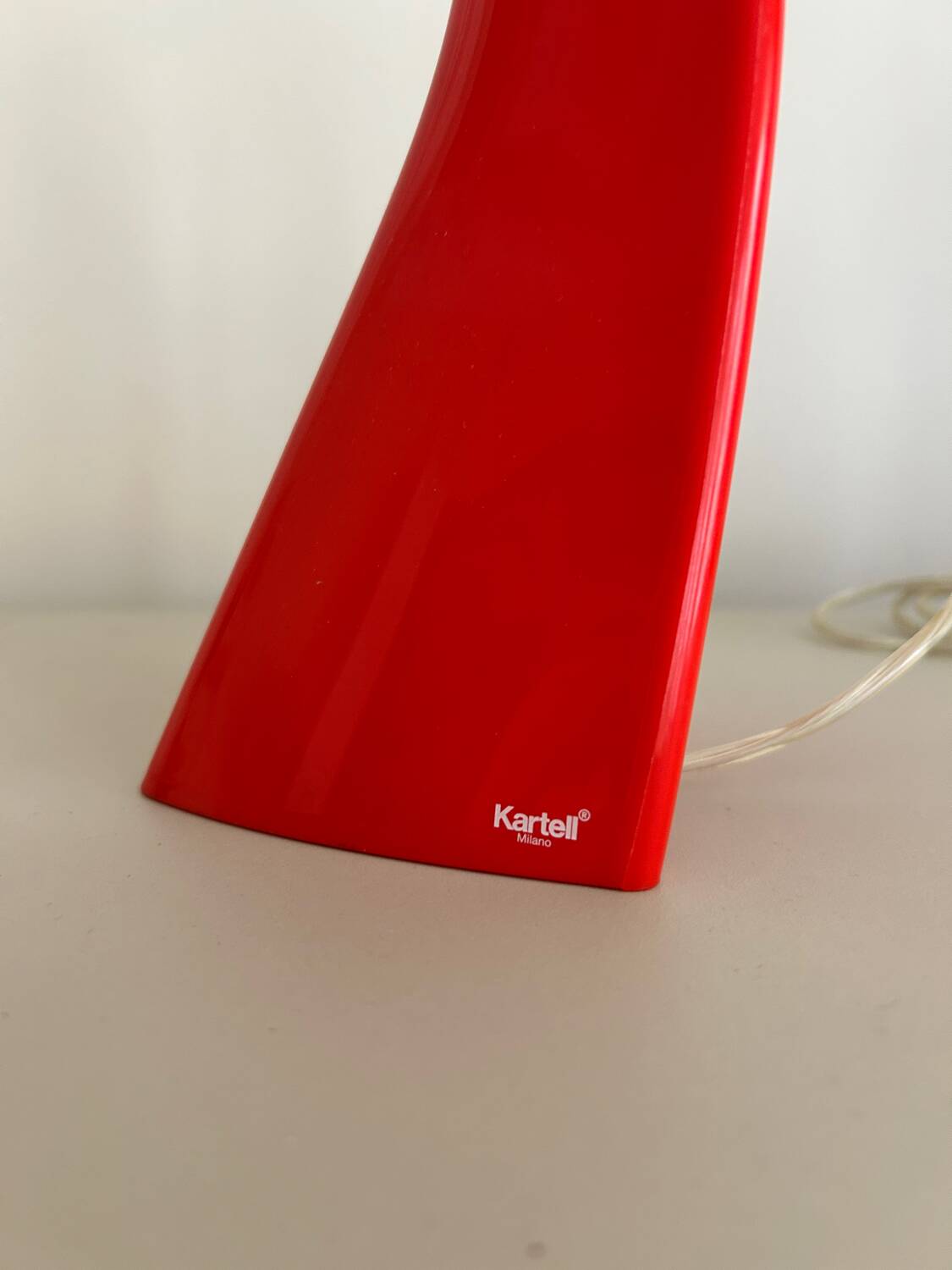 Kartell Table Lamp TAJ in red