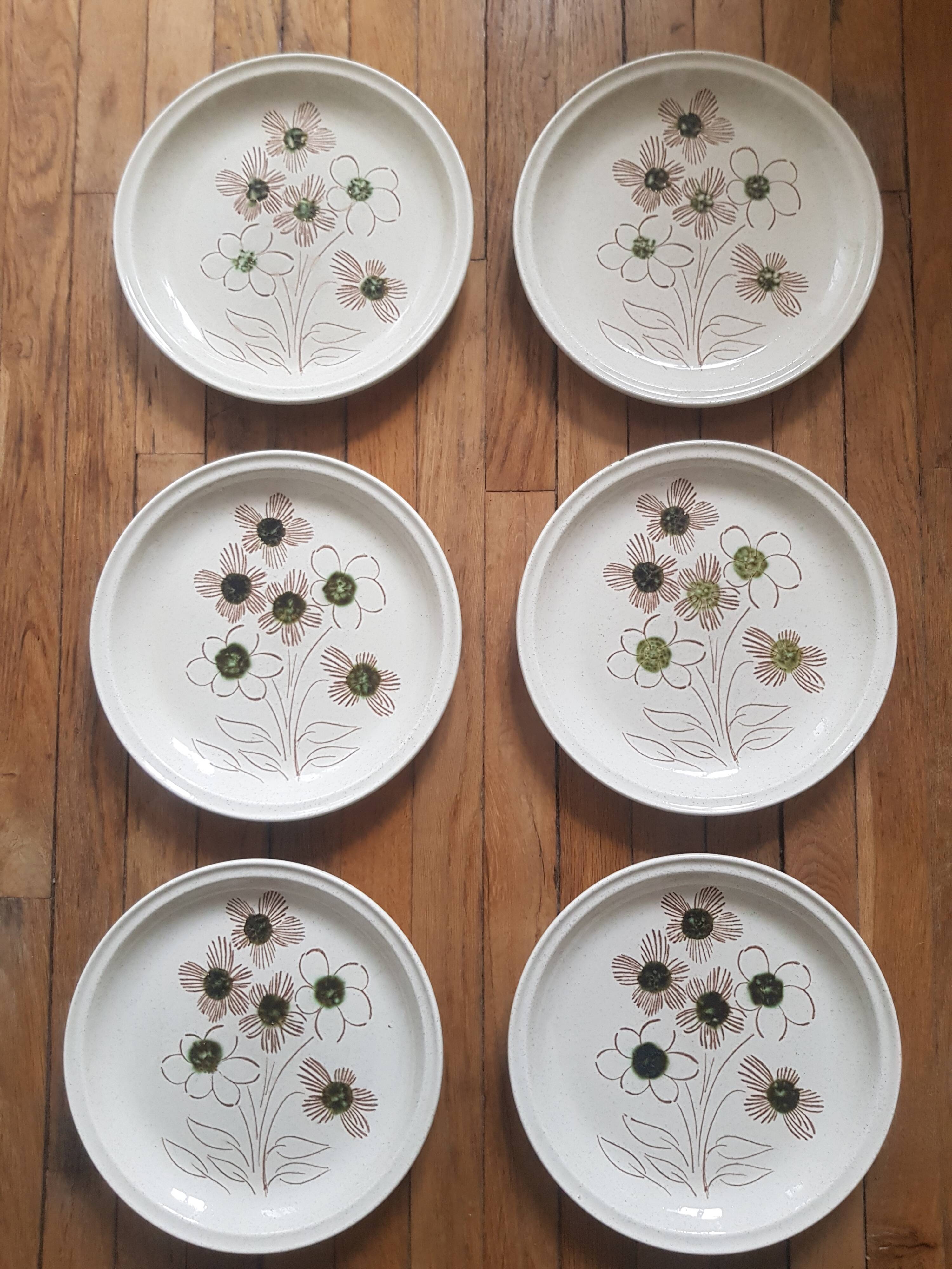 Set of 6 vintage Sarreguemines plates