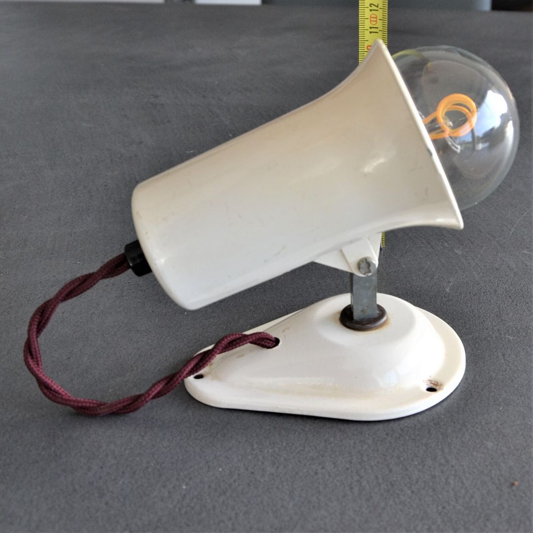 Vintage articulated metal spotlight - cream color -