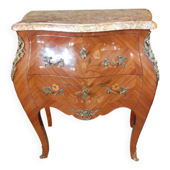 Commode Louis XV marquetée