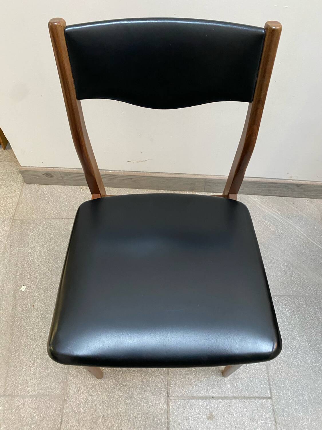 Set of 6 Scandinavian Skaï and teak wood chairs