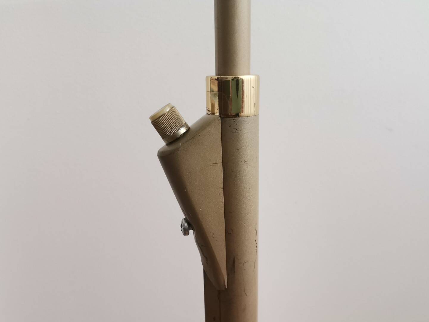 Articulate metal floor lamp 1970s