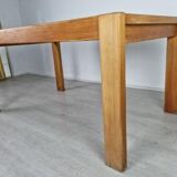 Solid pine extending table