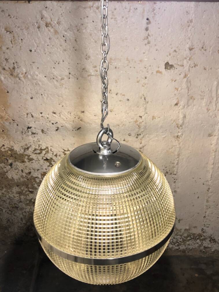 Aluminium holophane pendant light
