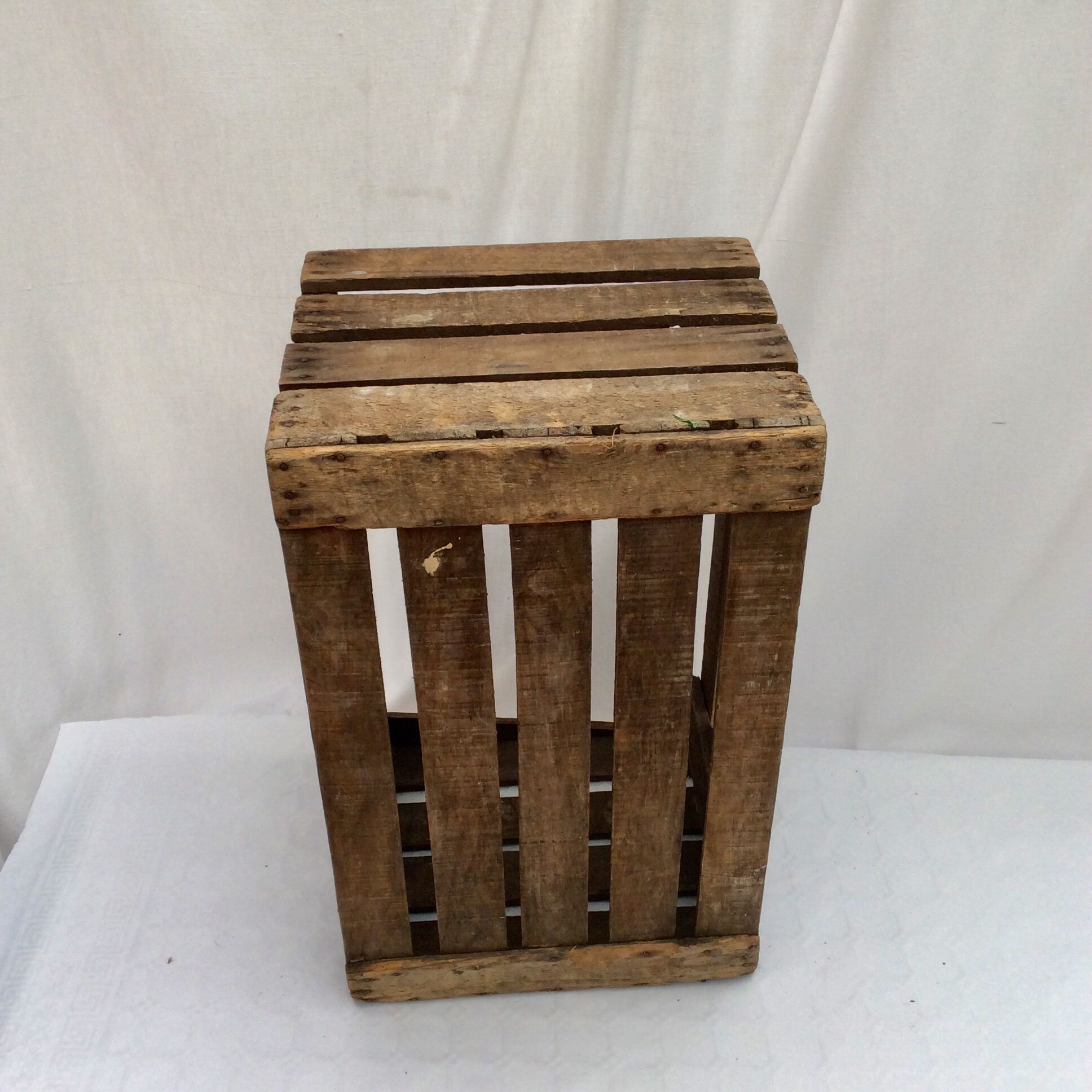 Old wooden box stamped dimension: height -33cm- width -61 cm- Pr-33cm-