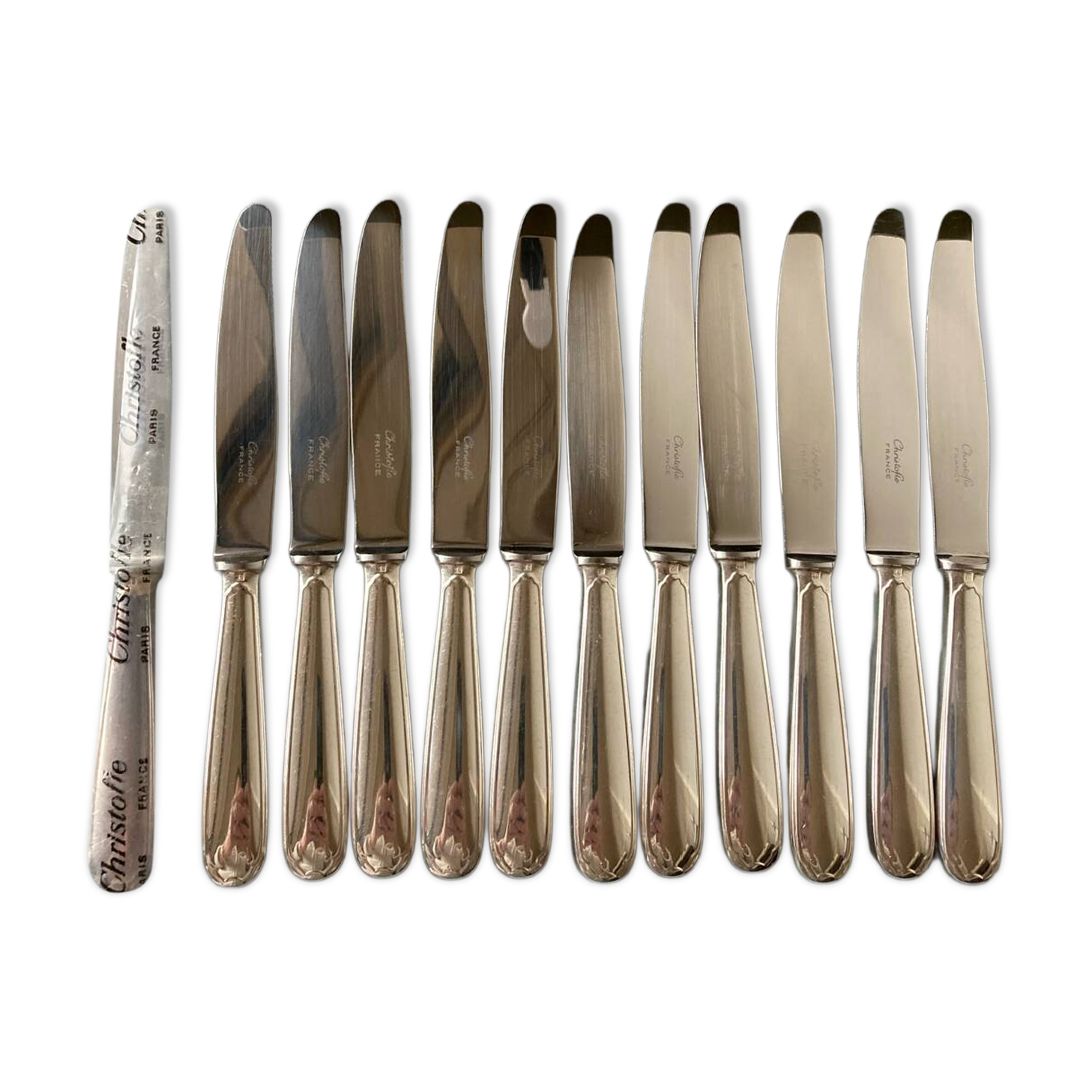 12 Christofle cheese knives