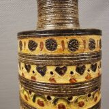 Danish ceramic hanging lamp designed by Jette Hellerøe in the 1970s.