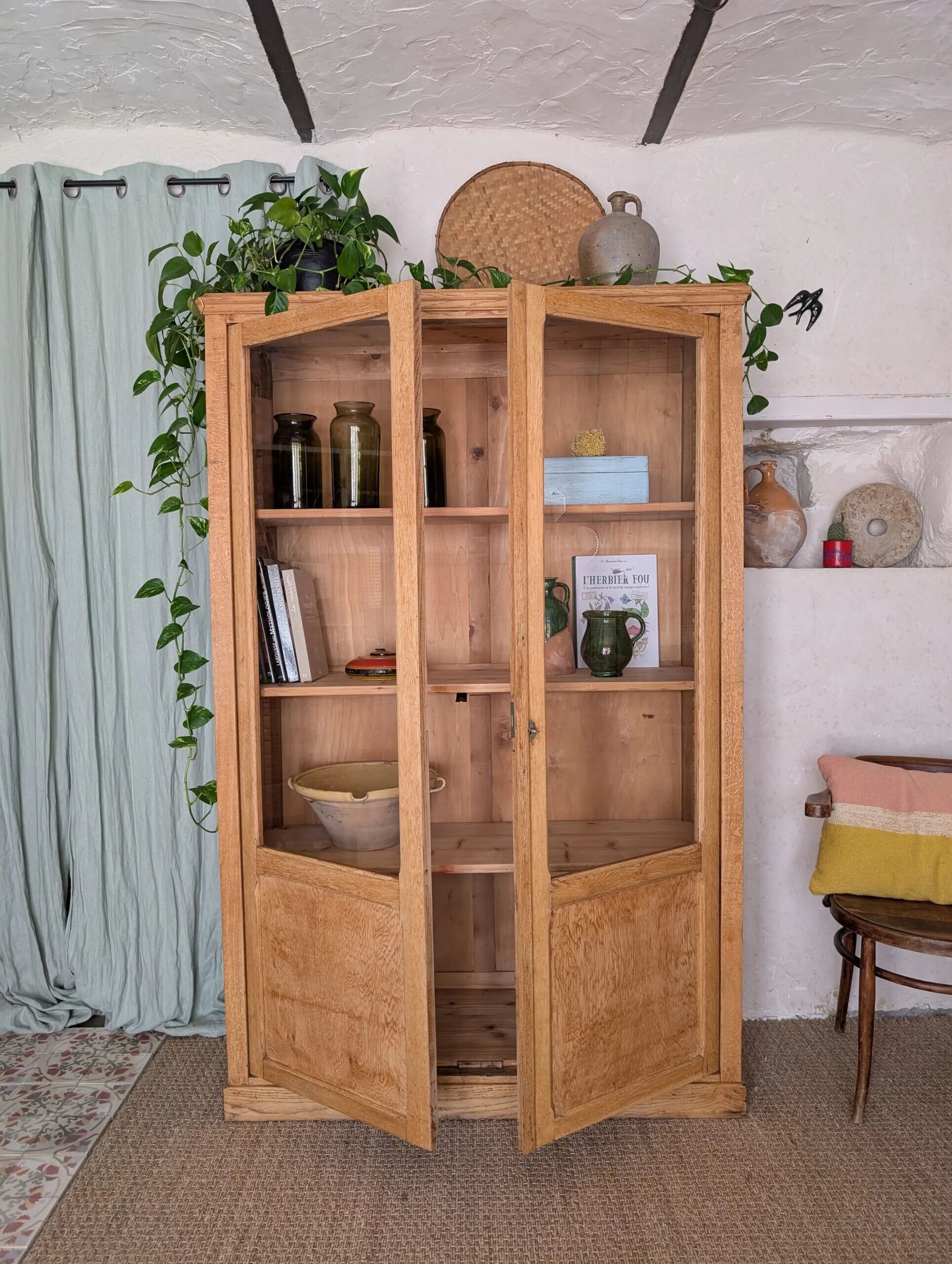 Vintage 1950s light oak school display cabinet – Vintage bookshelf