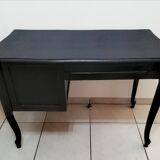 Bureau quatre tiroirs