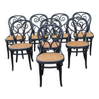 Set of 8 Thonet chairs, model no. 4, known as "Daum café", 1880